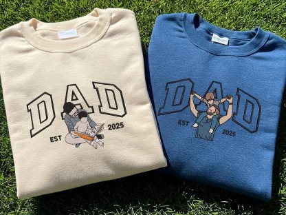 Custom Embroidered Dad Sweatshirt with Photo,Gift for Dad from Mom