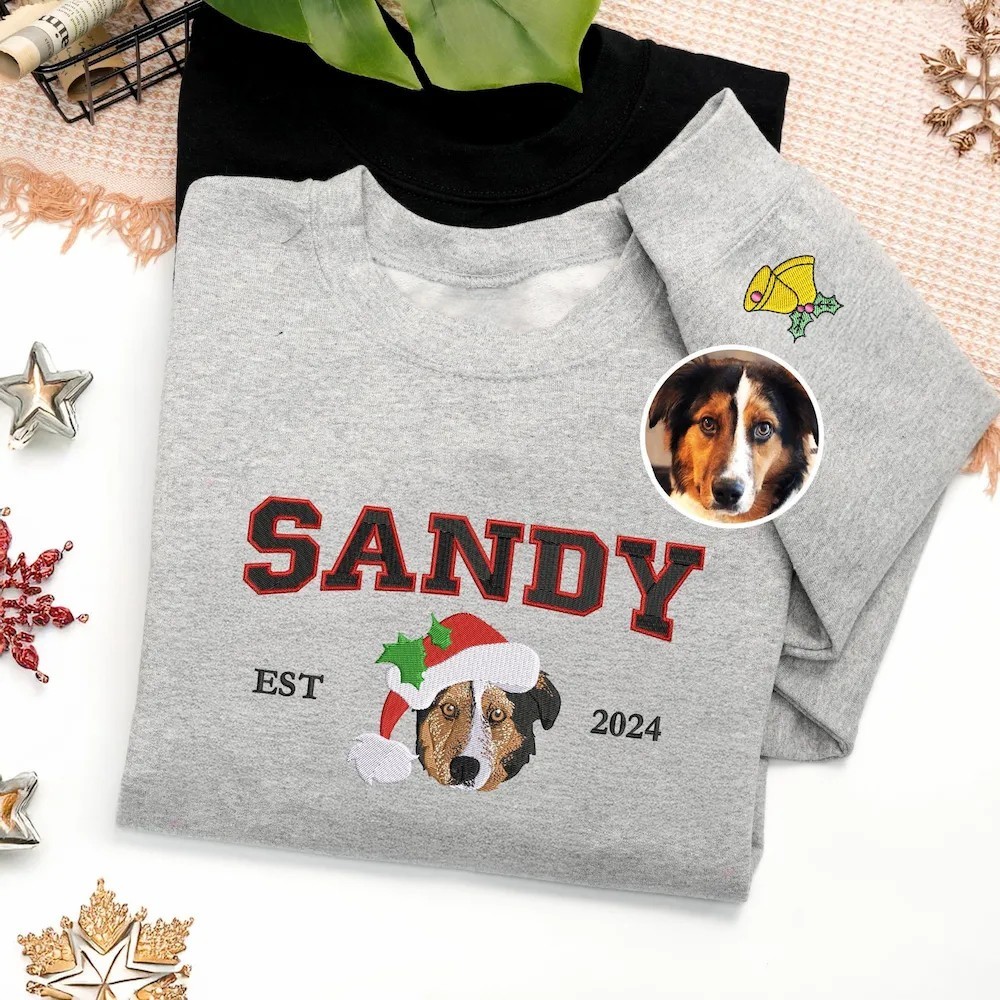 Customized Christmas Preppy-Style Embroidered Pet Portrait Sweatshirt, Hoodie, T-Shirt