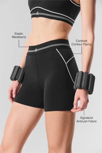 4" Airbrush Heart Throb Short