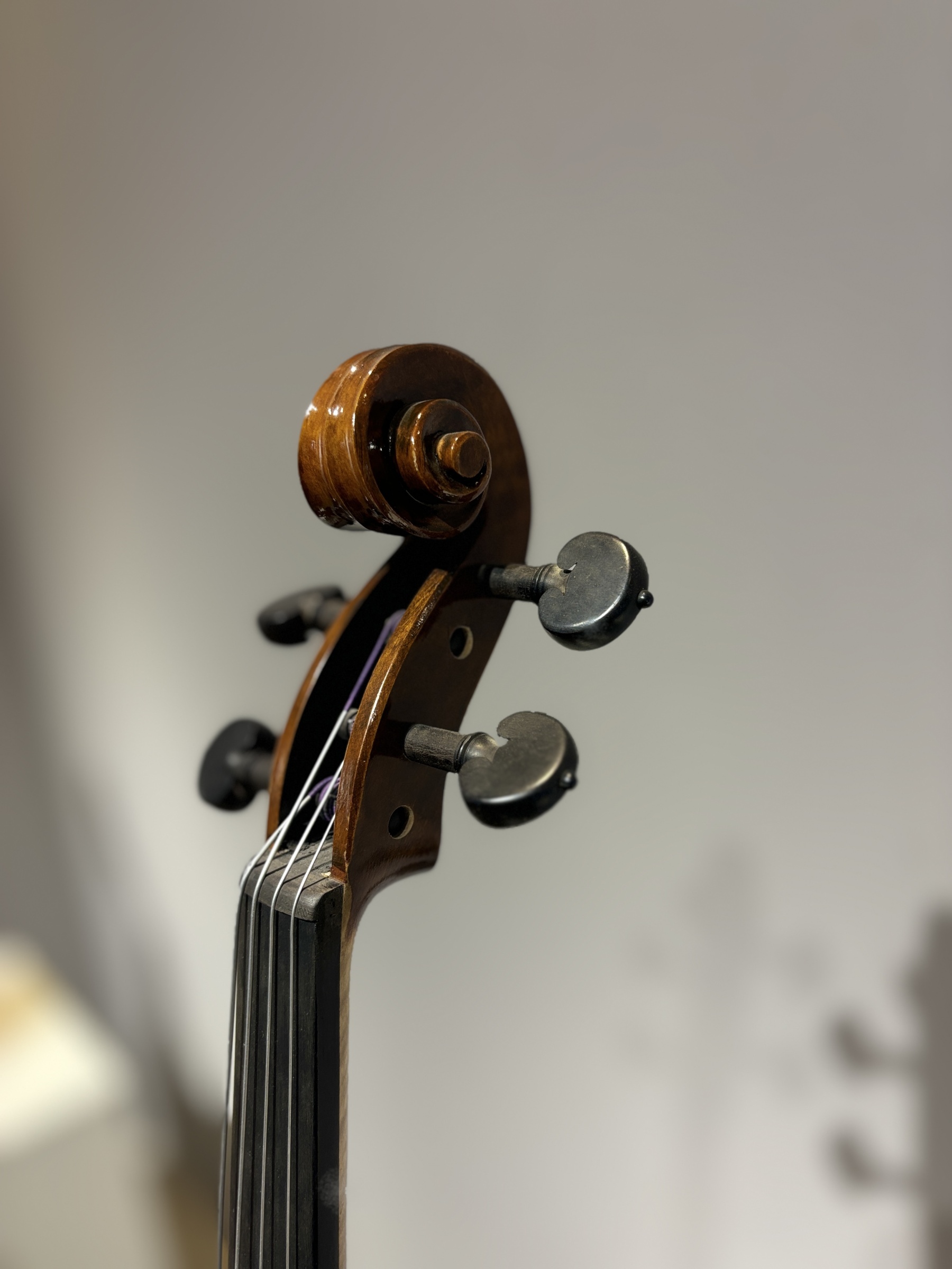 D E - US03 Violin Outfit