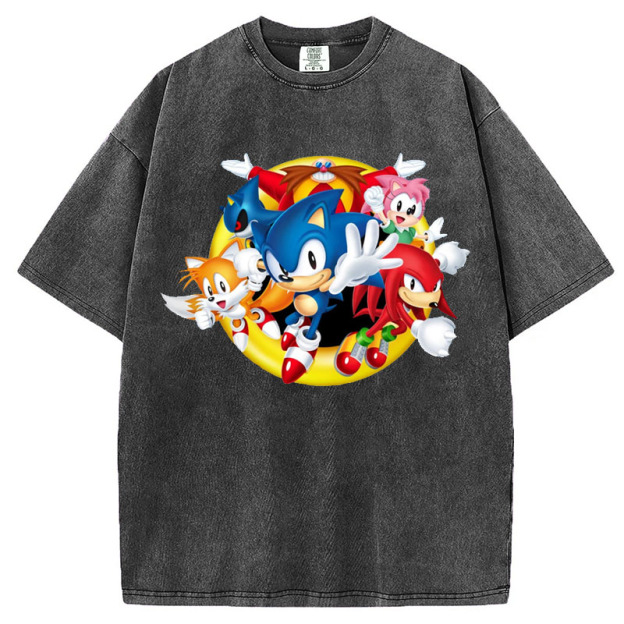 Race into action with our Sonic the Hedgehog T-shirt/Sweatshirt
