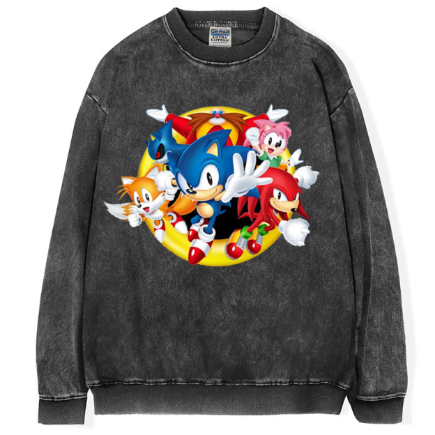 Race into action with our Sonic the Hedgehog T-shirt/Sweatshirt