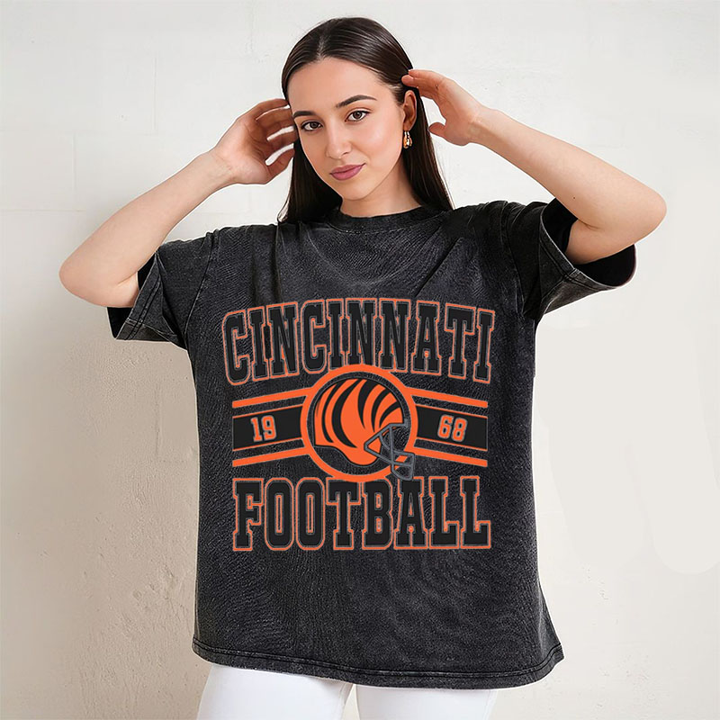 Cincinnati Bengal Sweatshirt/T-Shirt,Sports Fan Gift