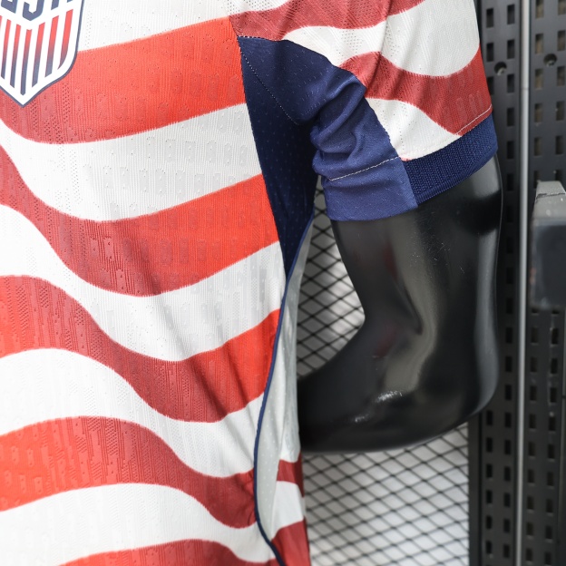 Christian Pulišić 2026 Player Version United States National Team Home Soccer Jersey