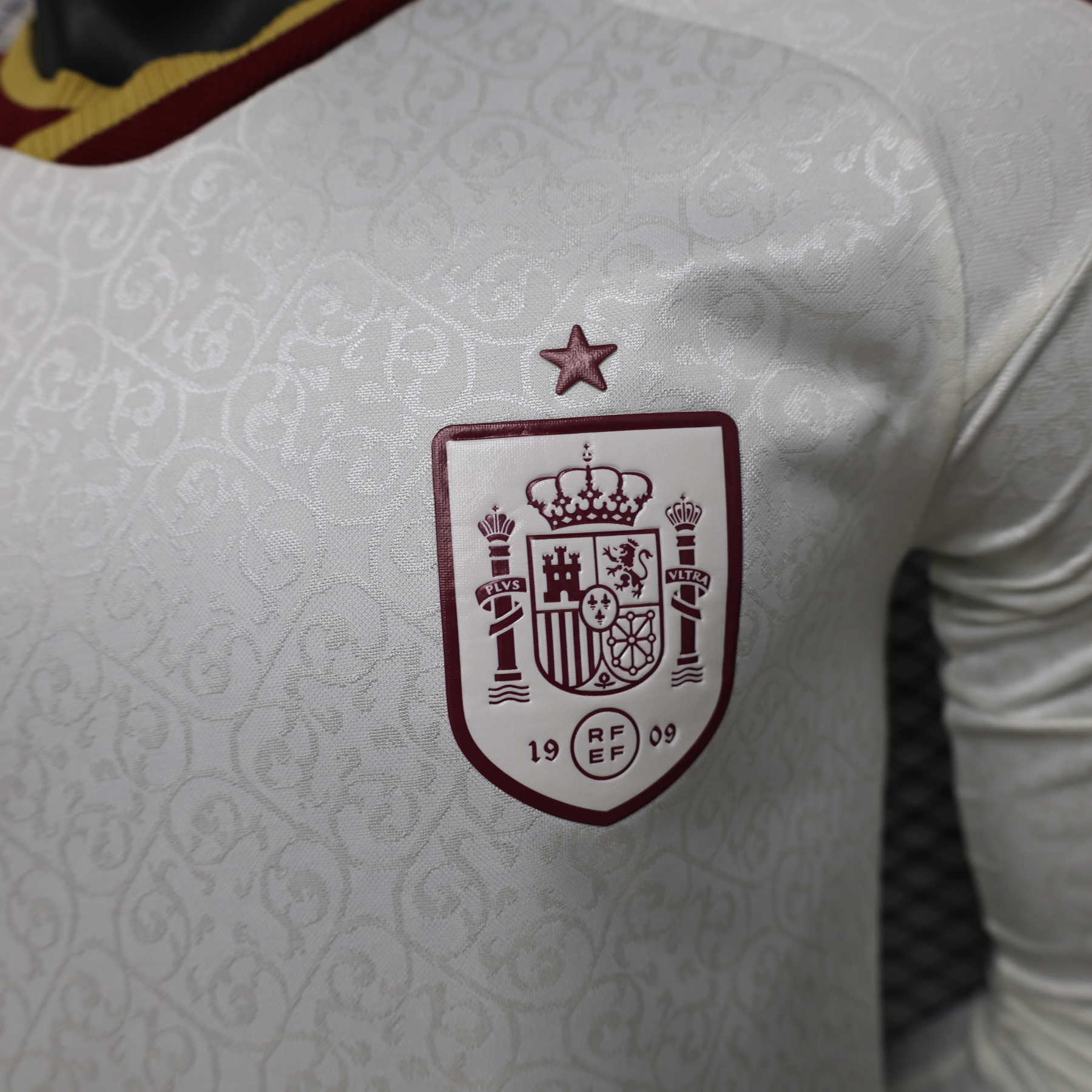 2026 Long Sleeves Player Version Spain National Team Away Soccer Jersey