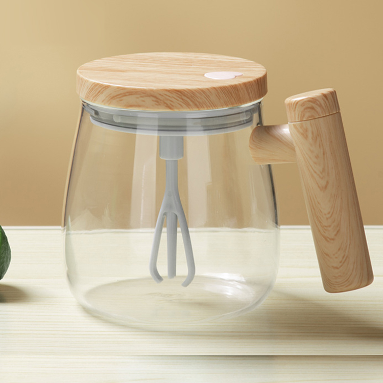 Wygodny automatyczny kubek do mieszania