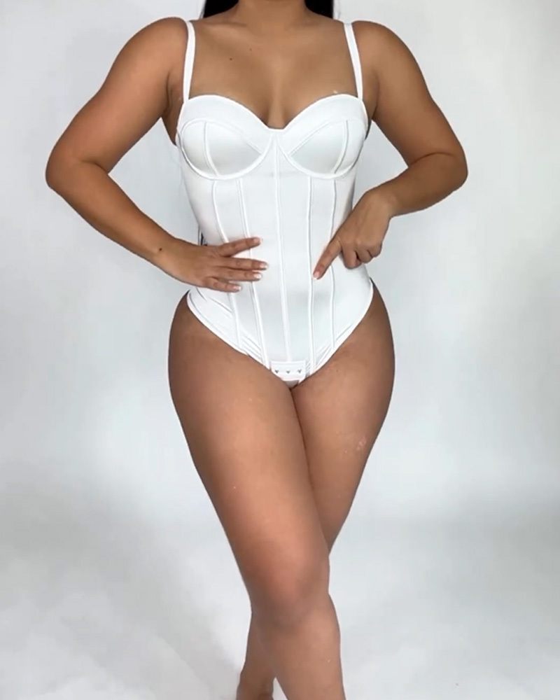 Triangle Bodysuit With Bra（Pre-Sale)