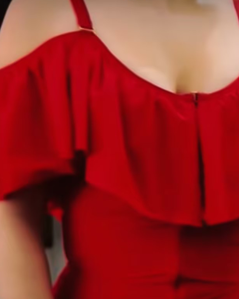 Body shaping ruffled triangular jumpsuit（Pre-Sale)