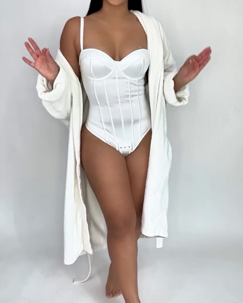 Triangle Bodysuit With Bra（Pre-Sale)