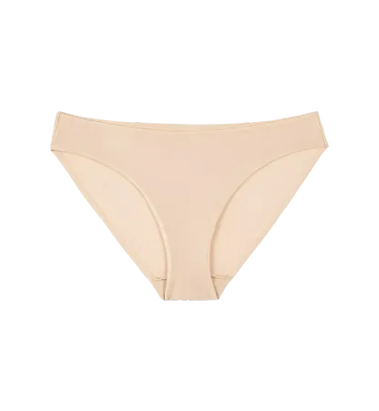 BODY MAKE-UP ESSENTIALS-1