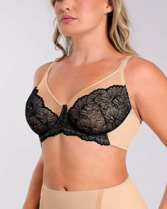 👙TRIUMPH – [3 kusy.]🔥50% SLEVA na sexy krajkové spodní prádlo pro plnoštíhlé