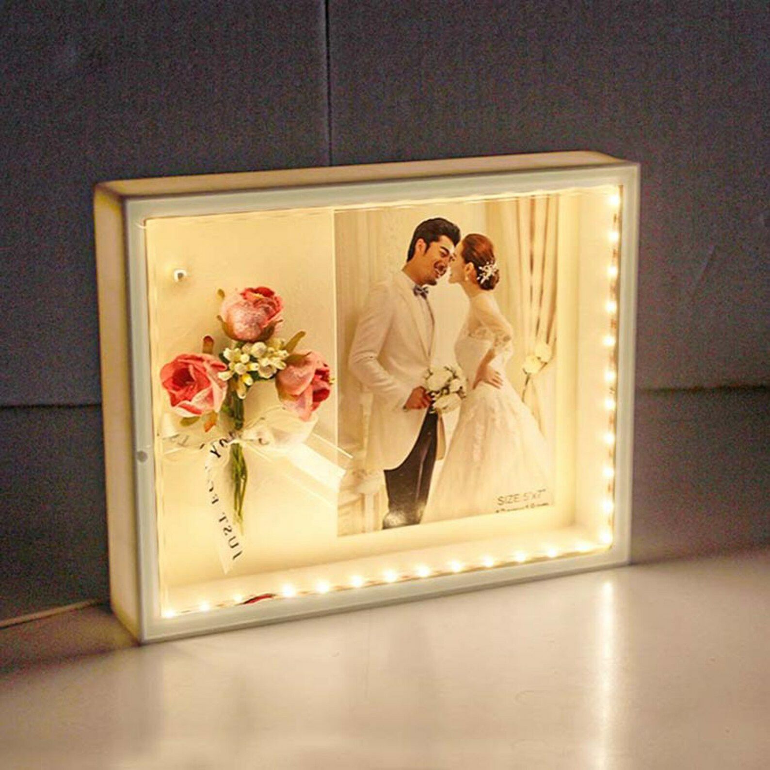 Personalised LED Flower Bouquet Photo Frame