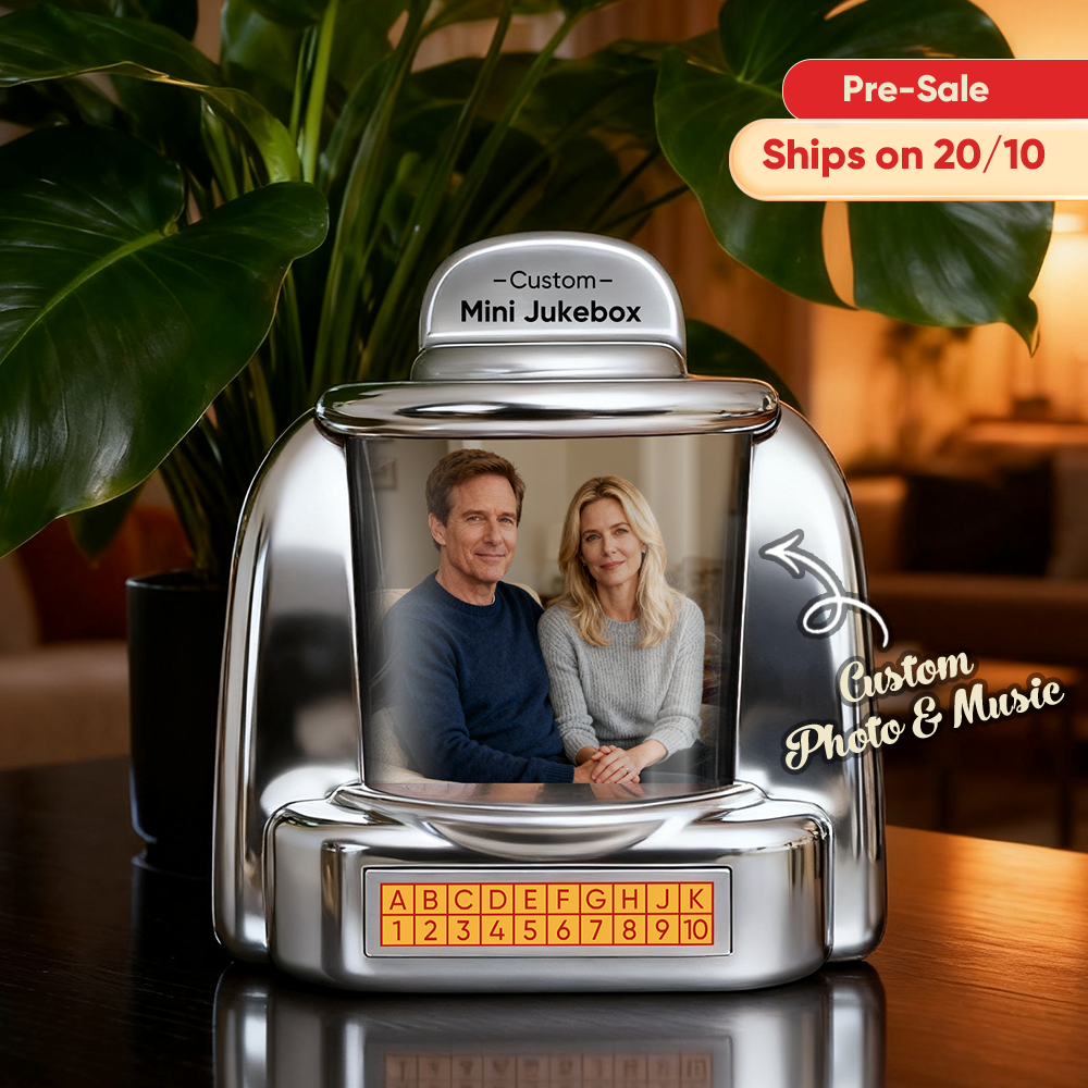 (Pre-Sale, Ships on 20/10)Custom Jukebox Retro Speaker – Personalized Photo,Names & Date Music Mini Player with Radio | Vintage Tabletop Home Decor Nostalgic Gift