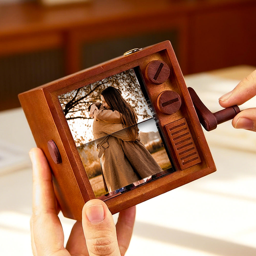 Custom TV Photo Flipbook Frame Animation Machine Mechanical Hand-cranked Flipbook Box with Light Black Walnut Christmas Gifts - soufeelus