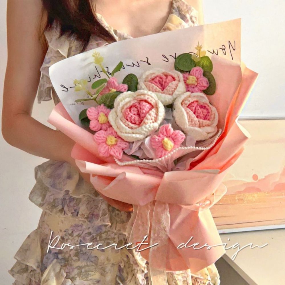 Crochet Flowers Bouquet Handmade Knitted Roses Bouquet Gift for Her