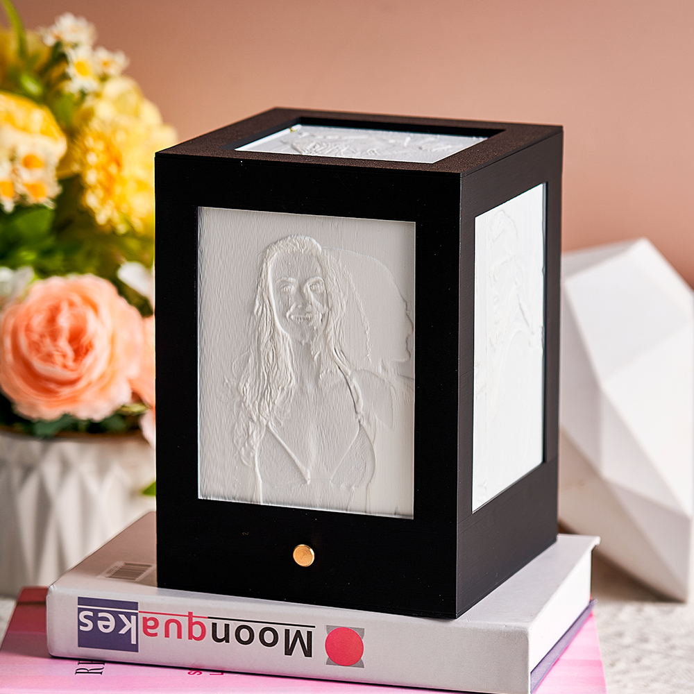 Custom 3d printed lithophane photo lamp