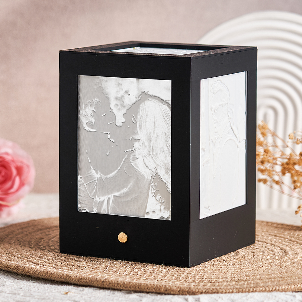 Custom 3d printed lithophane photo lamp