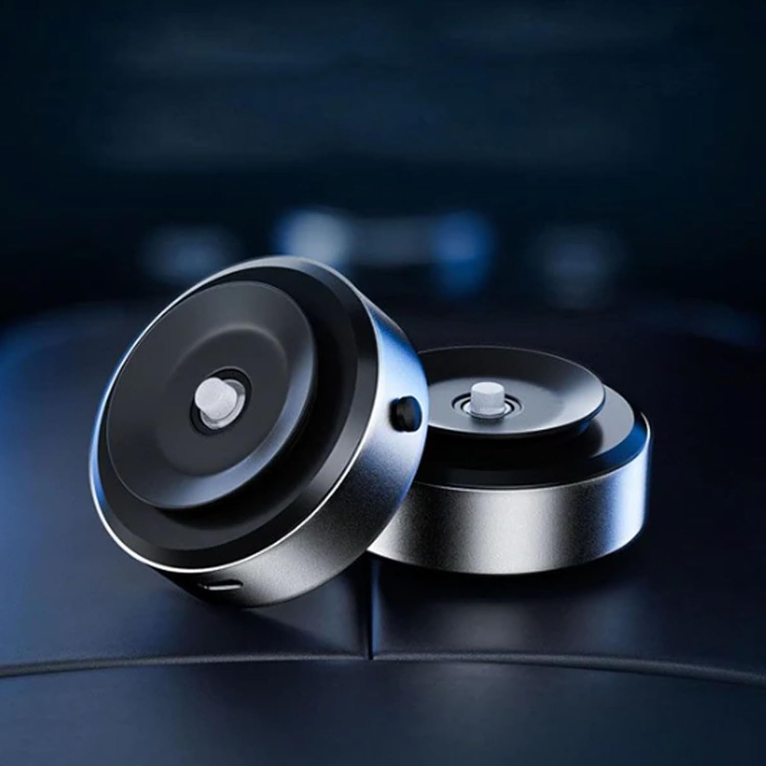🚗🔥Double-Sided Phone Holder: Innovative Dual Suction Cup and Magnetic Design