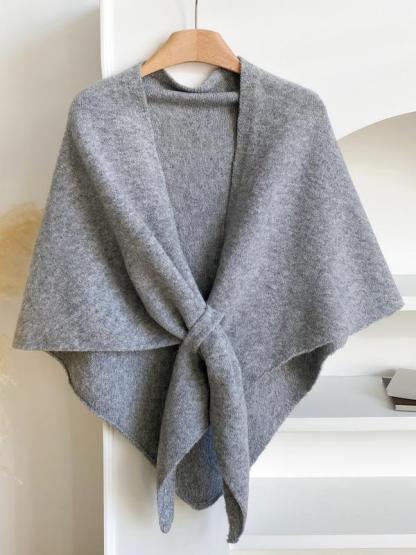 🔥🧥🎁Last Day 🔥Women's Solid Color Shawl for All Seasons