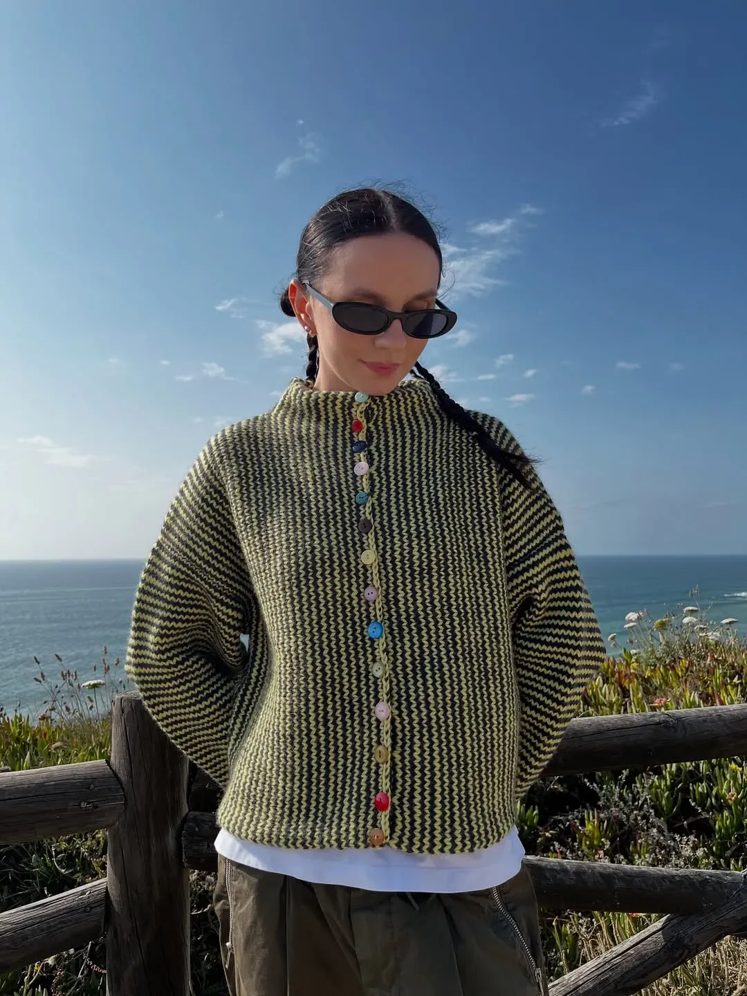KNITTED CARDIGAN