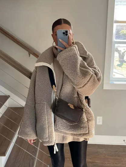🔥Women's Solid Lambswool High Collar Wool Coat