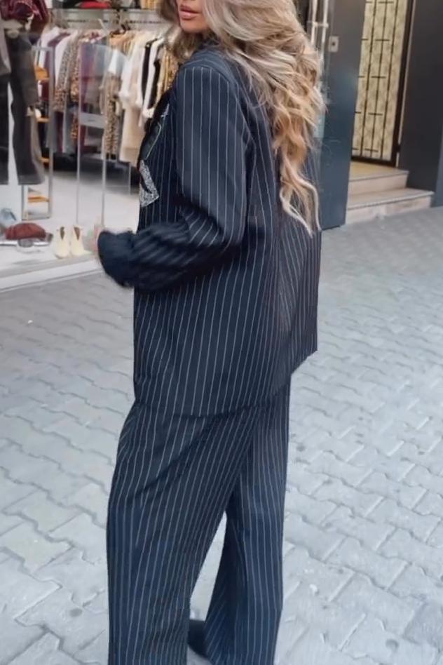 Ladies Casual Commuting Lip Print Stripe Suit