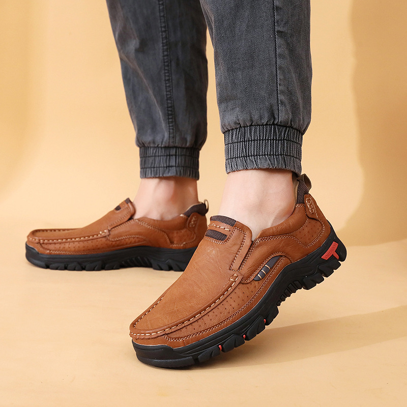 Men's Comfortable Leather Moccasin Chukka Boots Non-Slip Outdoor Work Boots - All season style