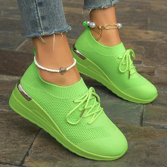 Women's Lightweight Comfortable Breathable Arch Support Slip-On Sneakers