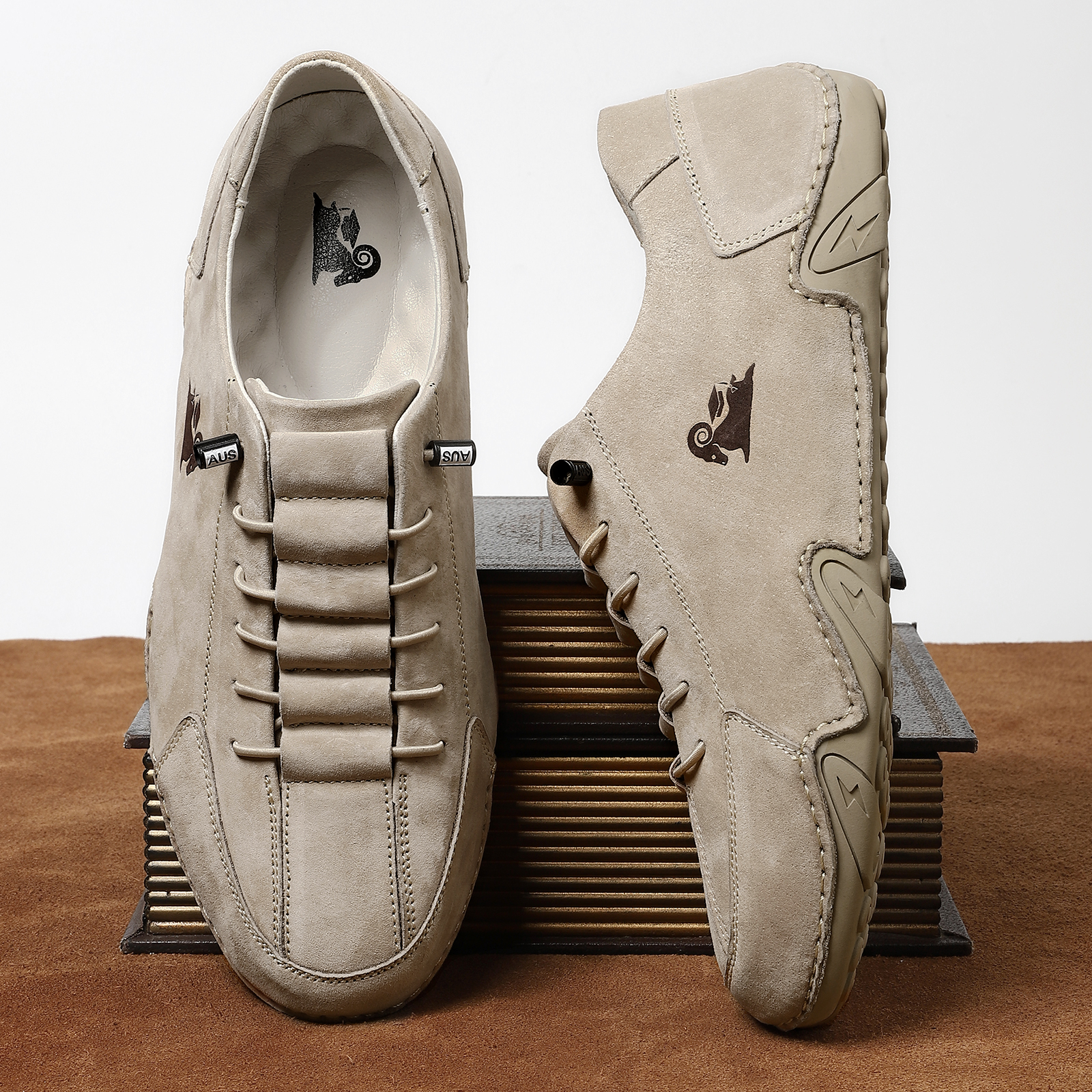 Comfortable Barefoot Walking Shoes for Men Fashion Casual Lightweight Commute Shoes Slip-on Minimalist