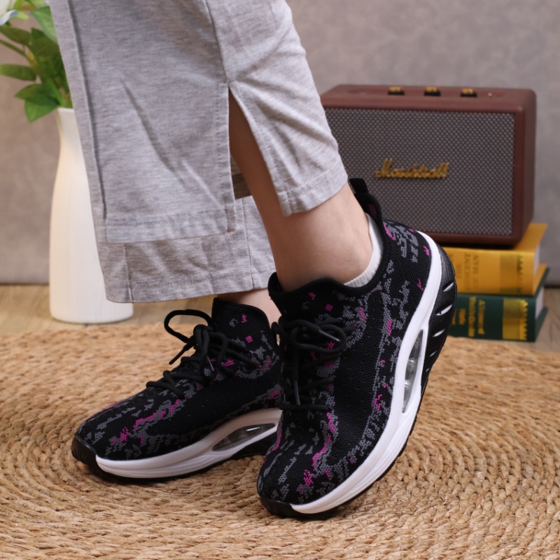 🌸🎉 Trendy Must-Have! Only a Few Left! ✨🥿💫Women's Daily Lightweight Breathable Non-Slip Arch Support Orthopedic Air Cushion Sneakers