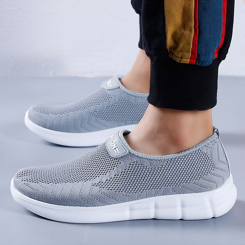 MEN'S SPORTS SOFT SOLE CASUAL SHOES