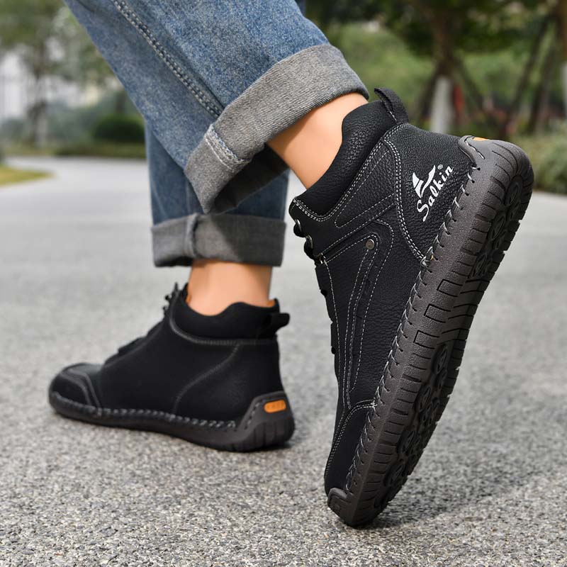 Men's Outdoor Vintage Work Boots - Handcrafted Stitching, Waterproof & Slip-Resistant