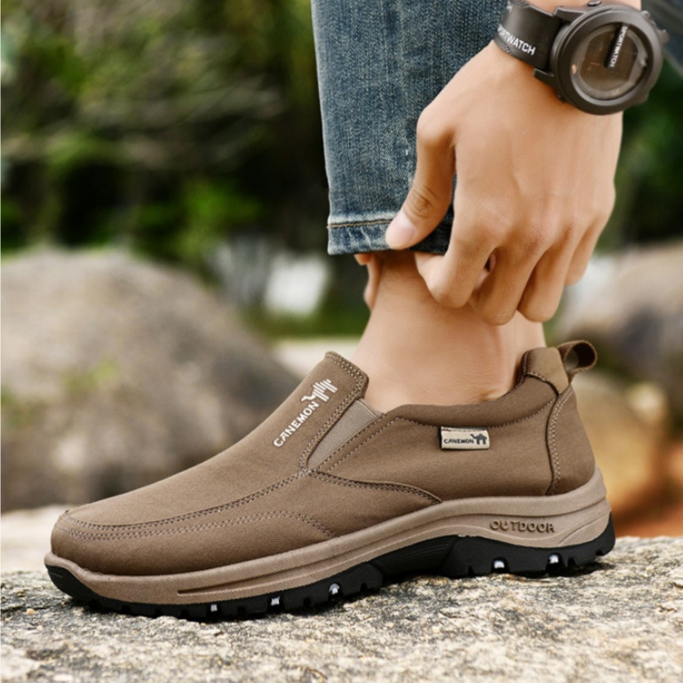 ⏰Limited Time Sale 70% OFF🔥 Men's Slip-On Walking Shoes with Lightweight Cushioned Sole - Waterproof Mesh, Anti-Slip, Wide Toe, Arch Support