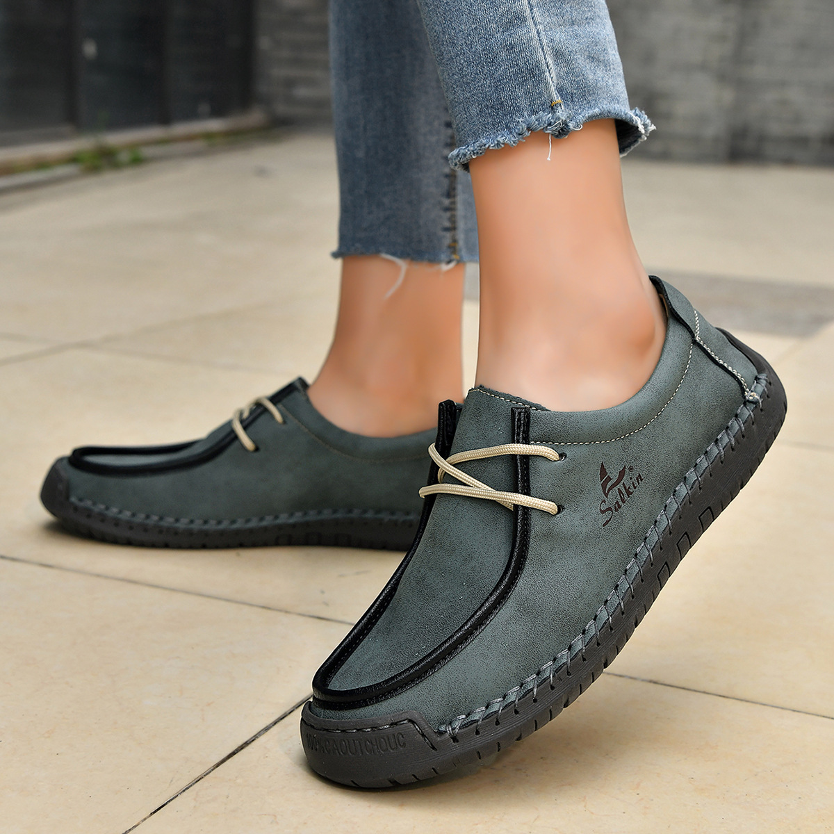 Men's Waterproof Walking Shoes with Cushioning, OrthoLite Insole, and GORE-TEX Protection