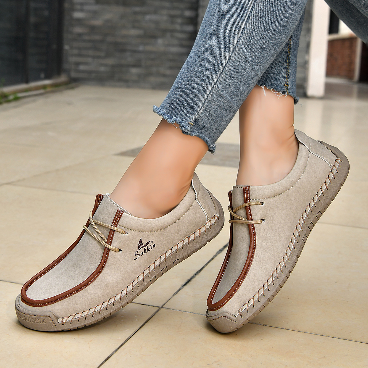 Men's Waterproof Walking Shoes with Cushioning, OrthoLite Insole, and GORE-TEX Protection