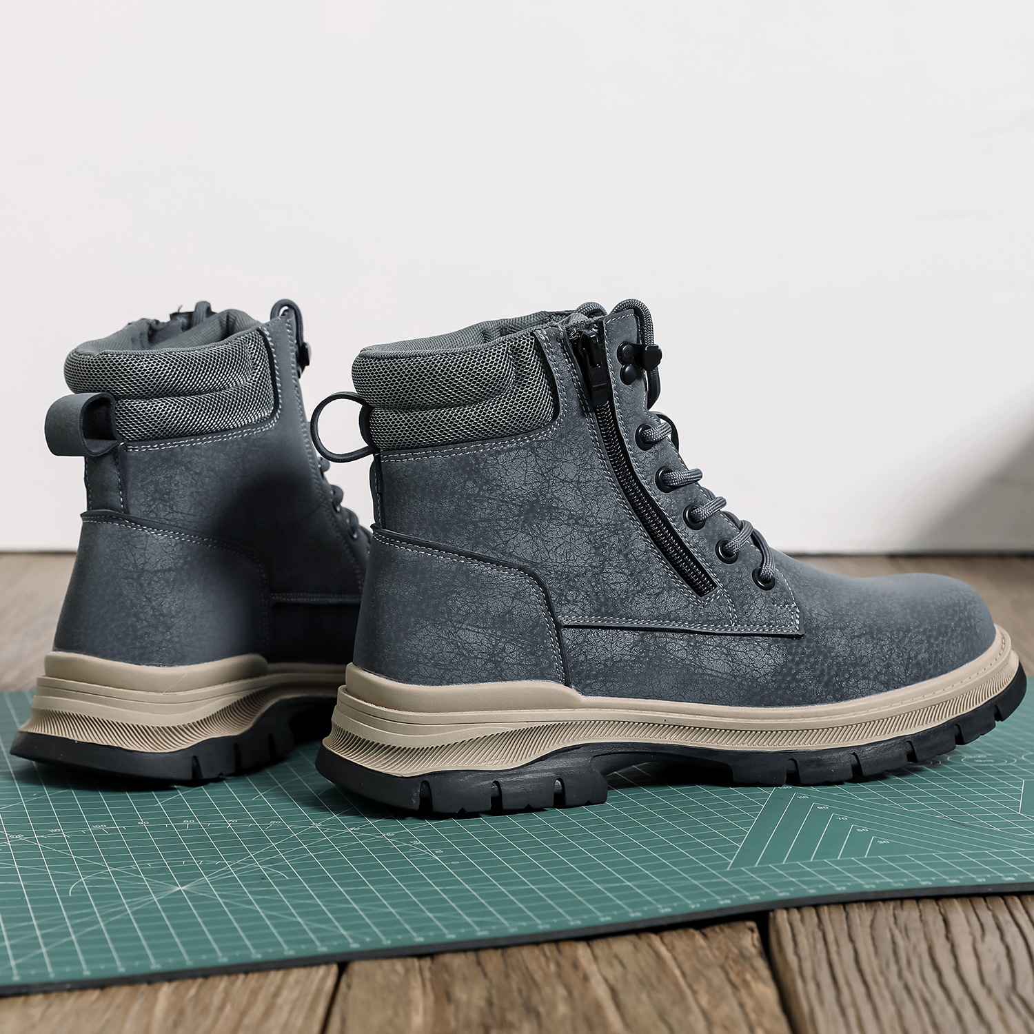 (⏰Limited Time Sale 70% OFF)Men's Steel Toe Boots - Waterproof, Slip-resistant, Puncture-resistant, Scratch-proof and Smash-proof; Orthopedic Arch Support Ankle Support Wide Toe - Ideal for Hiking, Ranch Construction and Warehouses