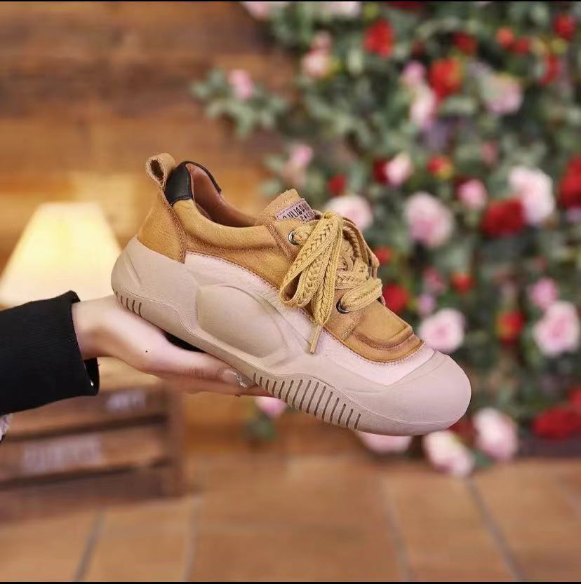 2026 Retro Genuine Leather Women's Shoes Light Sports Casual Shoes