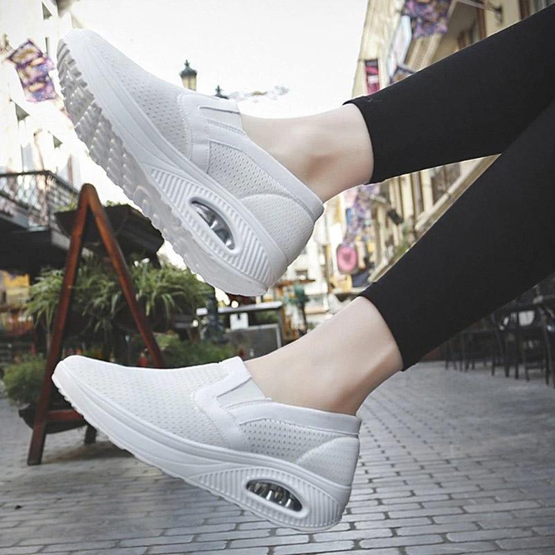 Women's Sporty Platform Fabric Daily Slip-On Walking Sneakers