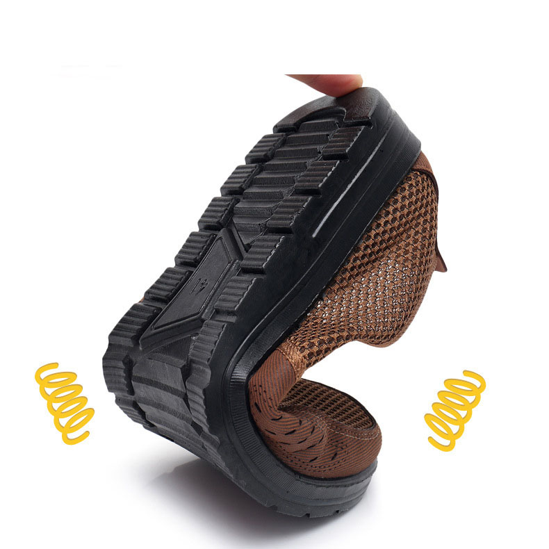 MEN'S EXTENDED WIDTH FOOT AND HEEL COMFORTABLE BREATHABLE MESH SHOES