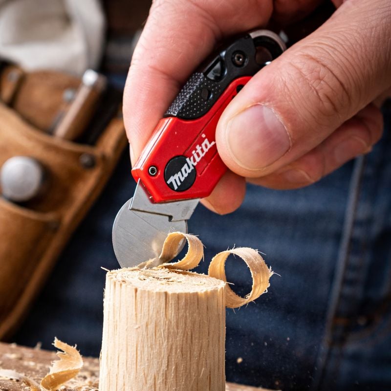 🛠️2-in-1 Makita-inspired mini utility knife: On-the-Go Smoothing Tool + Tool Enthusiast Collectible