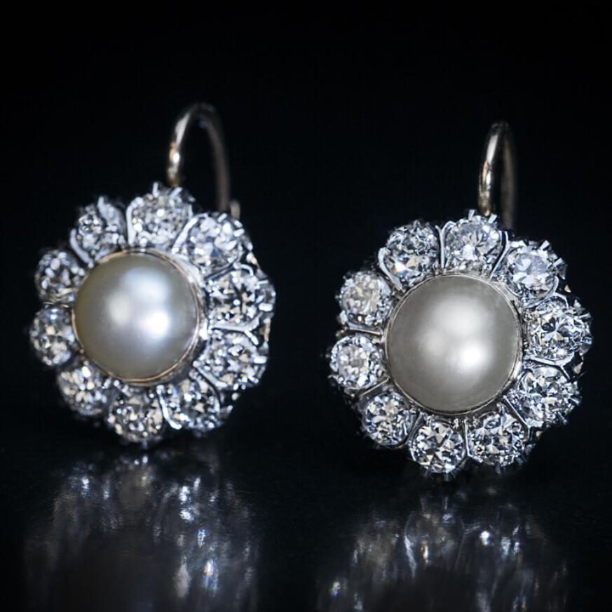 Vintage Elegant Pearl Zircon Earrings