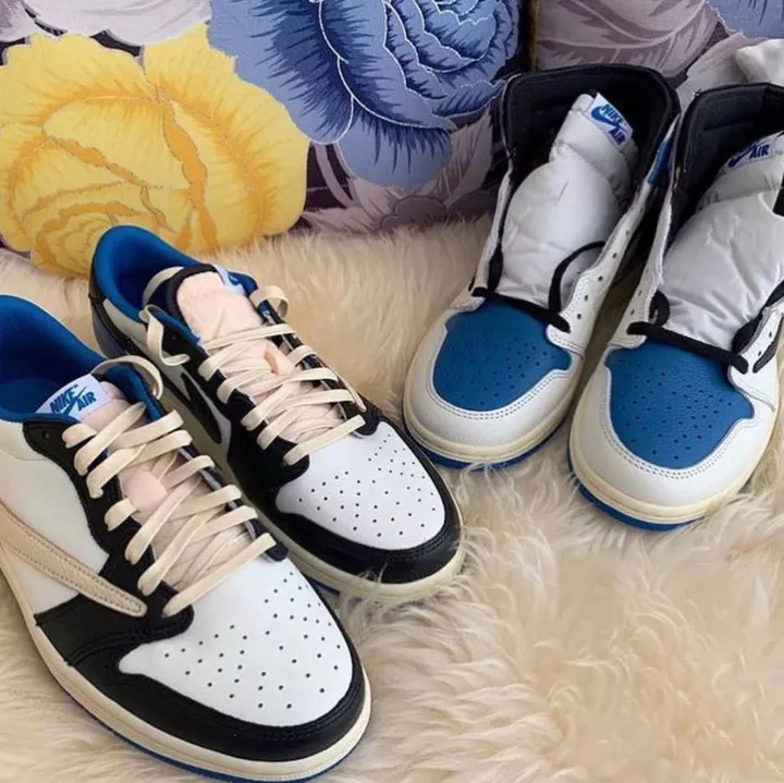 [Direct delivery genuine product guarantee from overseas staff! ] Japan unreleased model] TRAVIS SCOTT X FRAGMENT DESIGN X AIR JORDAN 1 LOW DM7866-140 [Free shipping cash on delivery]