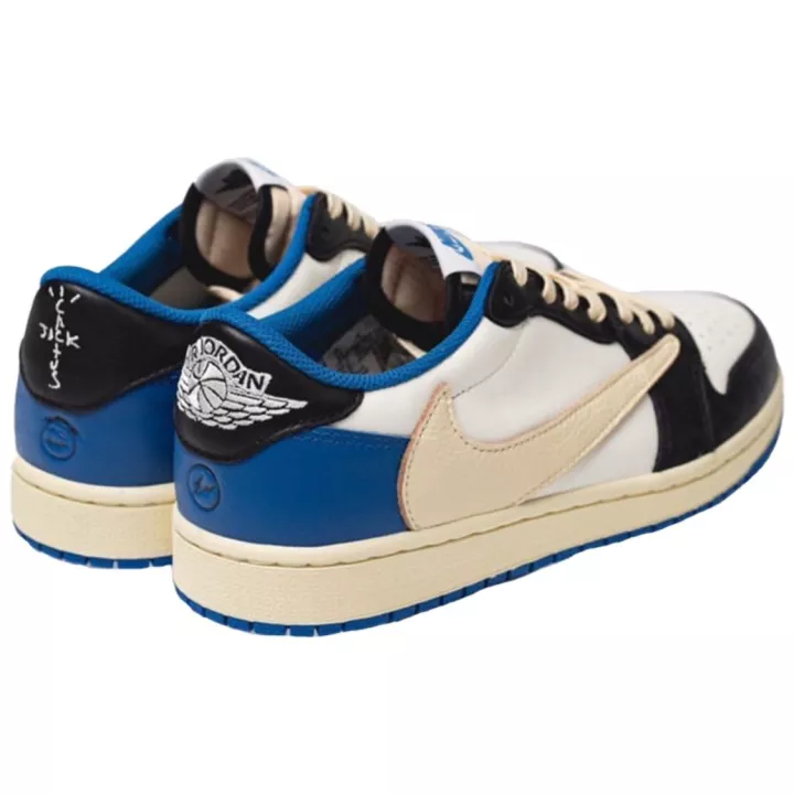 [Direct delivery genuine product guarantee from overseas staff! ] Japan unreleased model] TRAVIS SCOTT X FRAGMENT DESIGN X AIR JORDAN 1 LOW DM7866-140 [Free shipping cash on delivery]