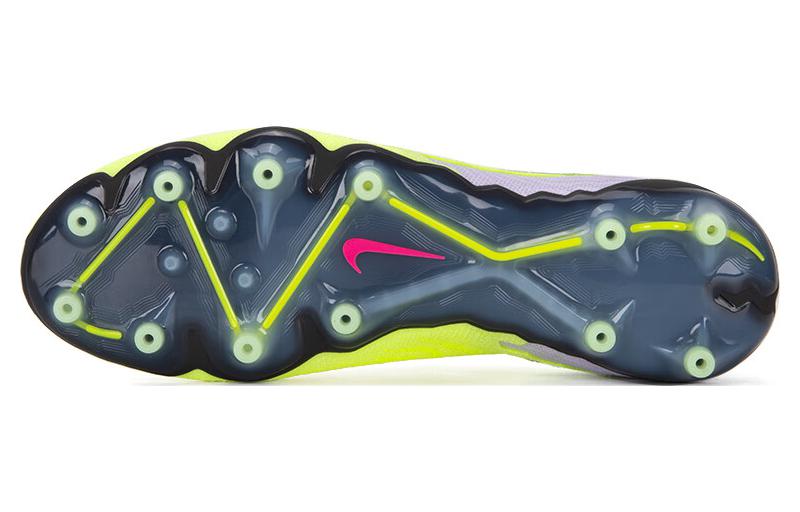 Men's Soccer Shoes