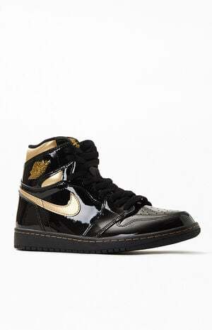 Retro High OG 'Black Gold Patent' 555088-032