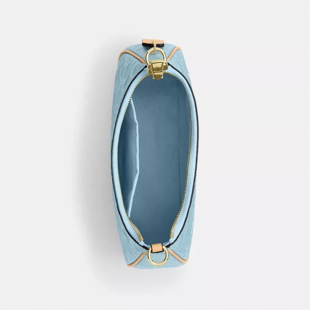 Teri Shoulder Bag In Signature Leather