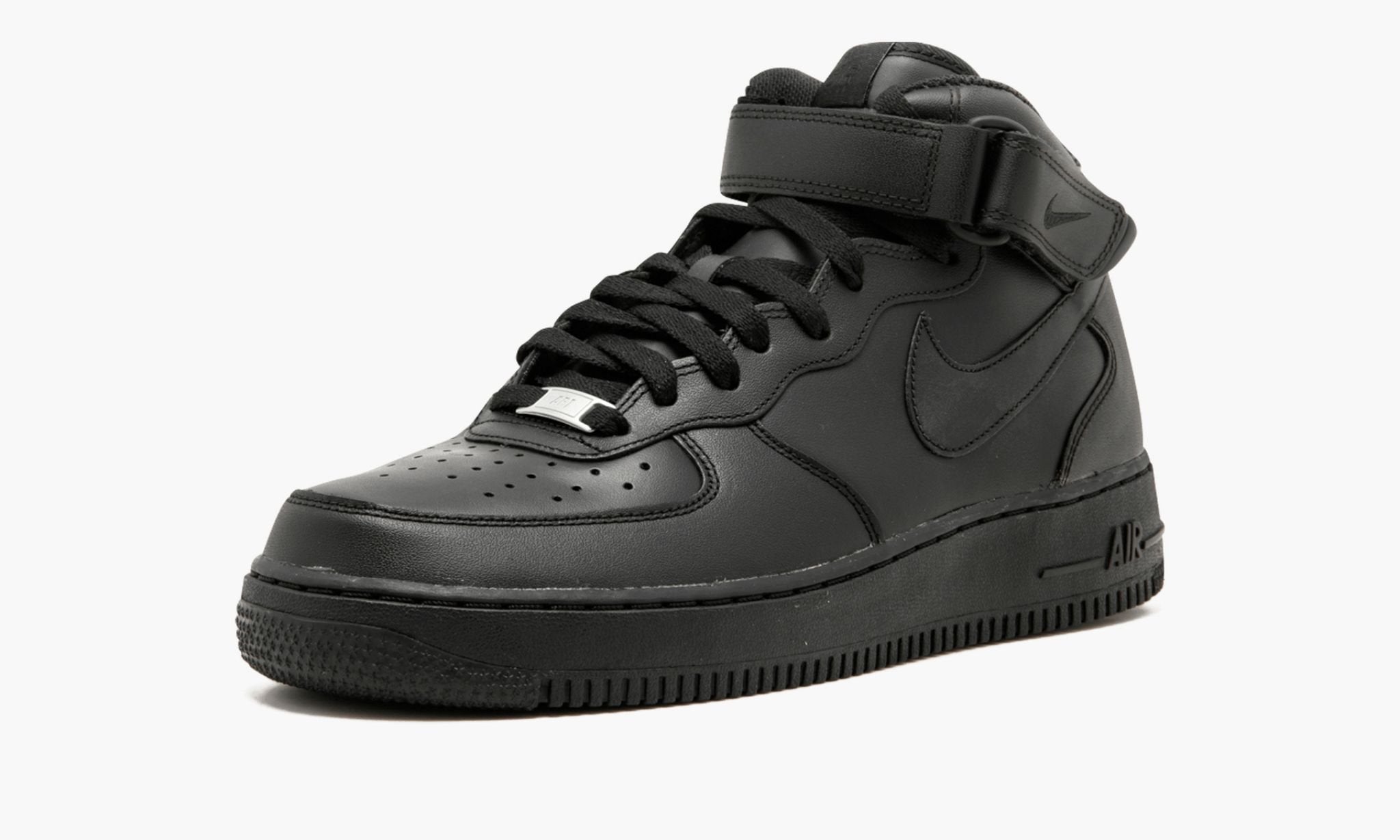 Mid 7 ��Triple Black