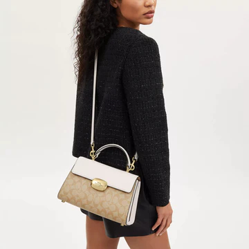 Coathtch Coathtth Outlet Eliza Top Handle In Signature Canvas