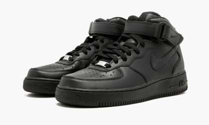 Mid 7 ��Triple Black