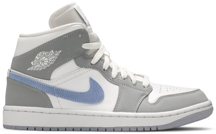 Wmns Mid BQ6472-105